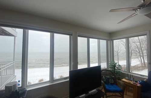 South Haven Villa | Sleepy Hollow Beach Resort introduces Shore 46