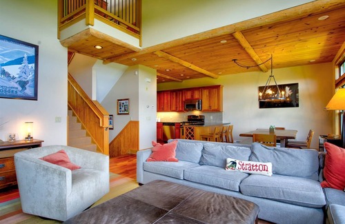 Stratton Mountain House | Slope side Stratton Condo - fully equipped and perfect for families