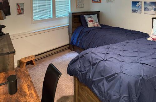 Stratton Mountain House | Slopeside A2