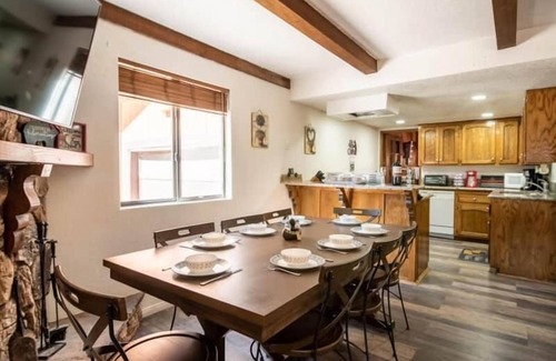 Summit Estates Ski Chalet | Slopeside Cabin B - Game room w Hot tub & Parking