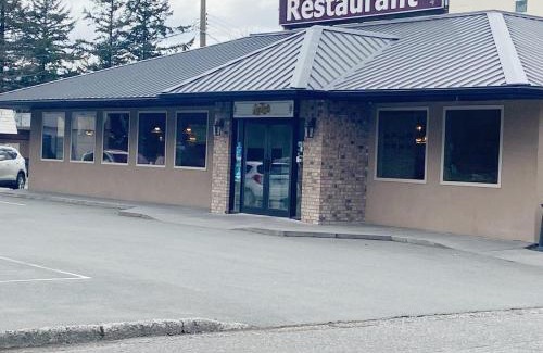 Hope Hotel | Slumber Lodge