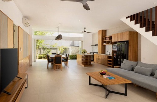 Sunset Road House | SM5001 - 5 Bedroom Villa in Seminyak