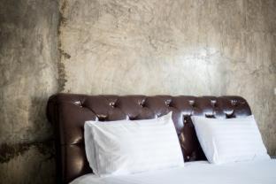 Lampang Hotel | Smaids Room