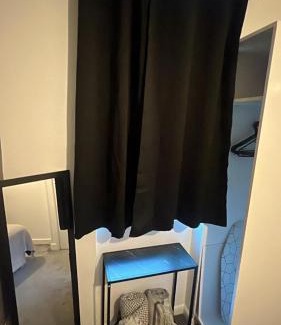 Sheffield Apartment | Small 1 Bed Apartment - Free Parking!