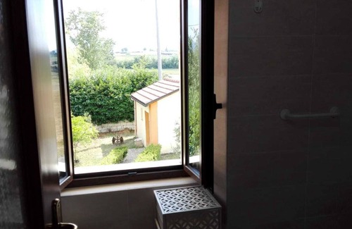 Alvito House | Small Alvitano shelter