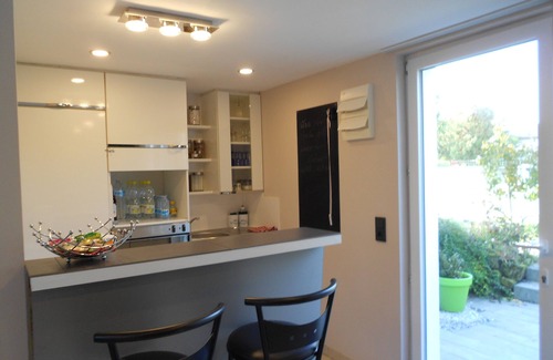 Keskastel Apartment | Small apartment with a separate entrance,