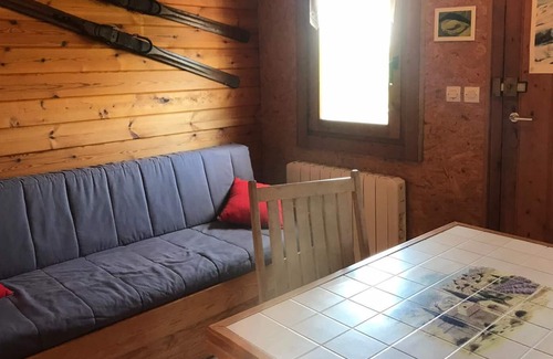Saint-Nectaire Ski Chalet | Small chalet hut with balcony, exceptional view of the Sancy massif