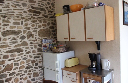 Corseul House | Small charming stone house between land and sea