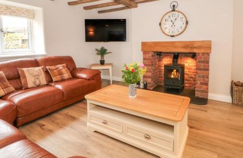 Endon House | Small Lane Cottage