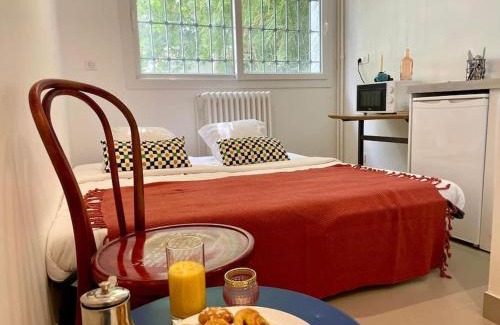 Le Vieux Saint-Maur Apartment | Small studette in aparthotel