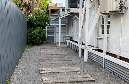 Folly Beach Apartment | Small Studio located in the Heart of Folly-behind Bert’s Market!