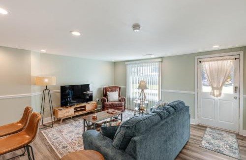 Burgaw House | Small-Town Charm and Local Dining Home in Burgaw!