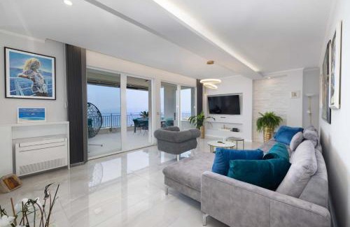 Moca Apartment | SMARAGD - New Penthouse with fantastic sea view and outdoor pool