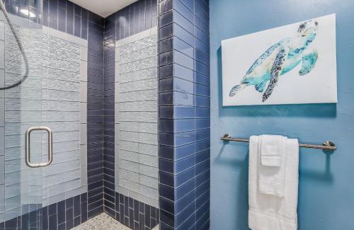 Yacht Club House | Smiles and Sunshine