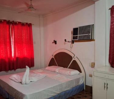 Luzon Hotel | Smith pension house rental