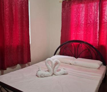 Luzon Hotel | Smith pension house rental