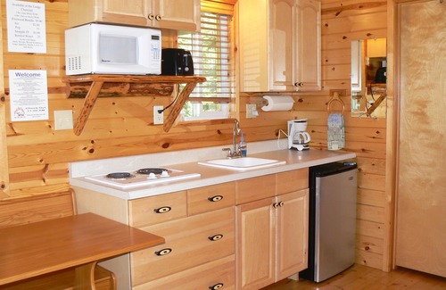 Columbia Falls Cabin | Smoky Bear Ranch Bed & Breakfast & Cabins