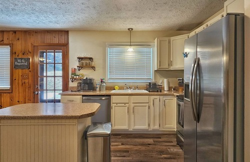 Canton House | Smoky Mountain Panacea- Hot tub