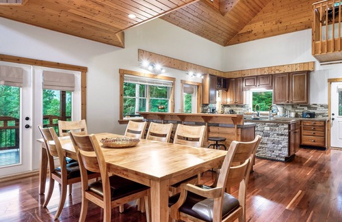 Cosby Cabin | Smoky Mtn Outdoor Oasis: Spa Hot Tub, Firepit, EV, Games & Luxe Lounge Deck