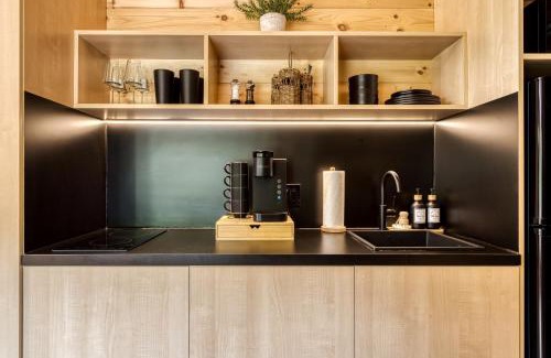 Cosby Ski Chalet | Smoky Nook Soak and Smores Getaway