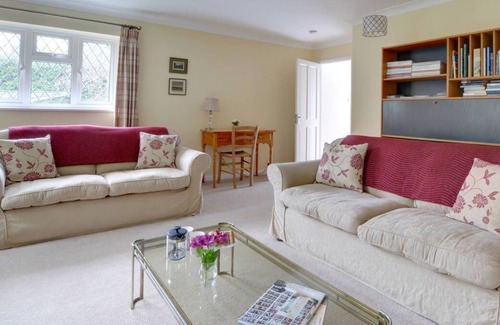 Cranbrook House | Smugley Cottage in the beautiful Cranbrook