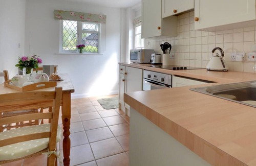 Cranbrook House | Smugley Cottage in the beautiful Cranbrook