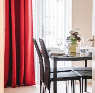 Darnall House | Snapos Apartments - Tudor Close