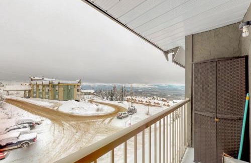 Big White Ski Resort Apartment | Snow Ghost Inn 326