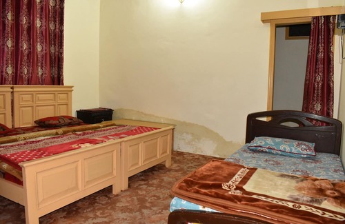 Kaghan Hotel | Snow Land Hotel Kaghan