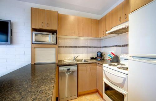 Falls Creek Apartment | Snow Ski Apartments 24