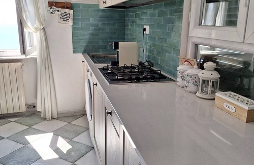 San Bernardino Apartment | Snow White's Sea View over the 5 Lands