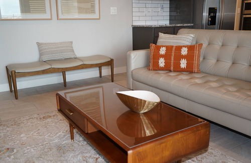 Montecito in Estrella House | Snowbirds & Sports Fans - Your Immaculate Desert Oasis Awaits