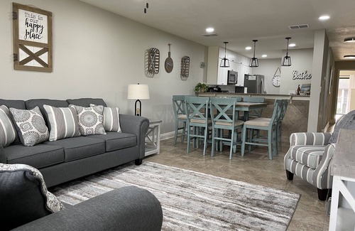 Panama City Beach Condo | SNOWBIRDS WELCOME Monthly Rates available. Gorgeous Villa at Beach & Golf Resort