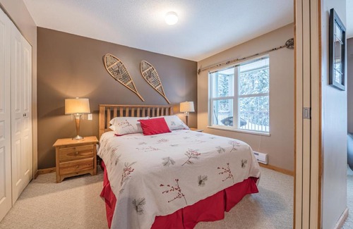 Silver Star Mountain Apartment | Snowdays