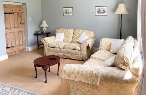 South Charlton House | Snowshill
