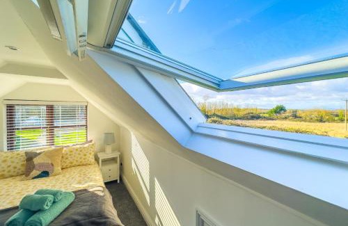 Kewstoke House | Snug, Dog Friendly, Country Cottage