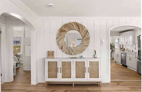 Berlin House | Snug Harbor Hideaway