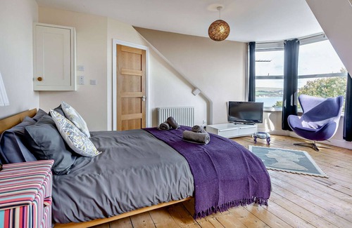 Swanage House | Snug Swanage Victorian Beach House Sleeps 9 with Breath-taking Views