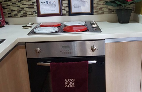 Bonifacio Global City Condo | So homey, so comfortable and spacious, 2 Br,2 Bath In The Heart Of BGC