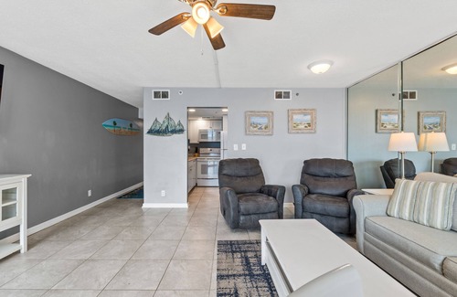 Panama City Beach Condo | Soak Up Summer with Limited-Time Rates