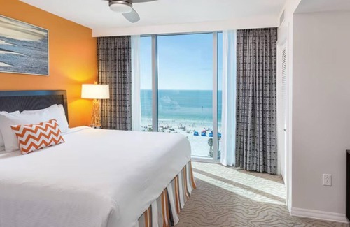 Clearwater Beach Resort | Soak Up the Sunshine at Wyndham Clearwater Beach-1 Bedroom Deluxe