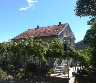 Bribir House | Soba Željka