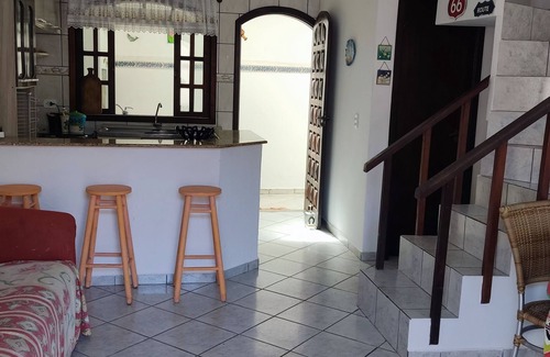 Guaratuba House | Sobrado de Veraneio na Praia, Aceita Animais de Estimação, Piscina ,área Gourmet