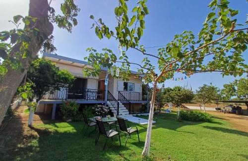 Arcoudi House | Sofia's Yard House