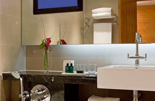 Heathrow Villages Hotel | Sofitel London Heathrow