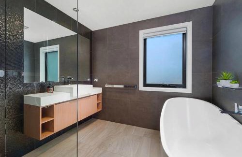 Apollo Bay House | Soho Beach House - Apollo Bay