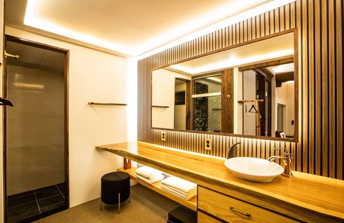 Gyeongju House | Soi Hanok Stay