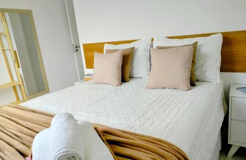 Aruanda Apartment | Sol Prime Aracaju, 2 quartos com ar , varanda e vista para piscina, conforto a 6 minutos da Praia Aruana Prime Residence