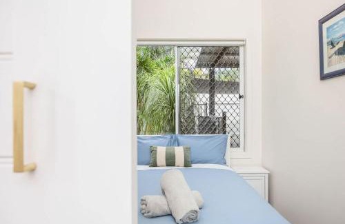 Toogoom House | Sol Sanctuary- Beachfront