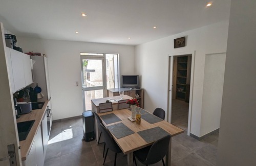 Le Grau-Du-Roi Apartment | Sol-y-Days Clau Did, Grand appartement en RDC avec terrasse